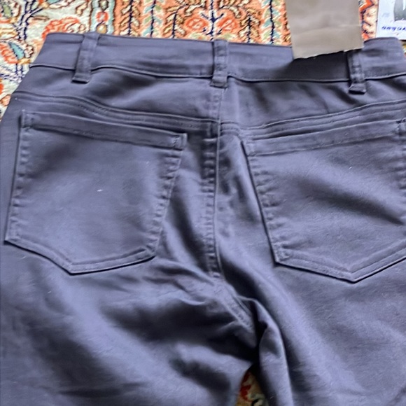 Gray Nygard jegging slim fit with skinny leg - Picture 7 of 13